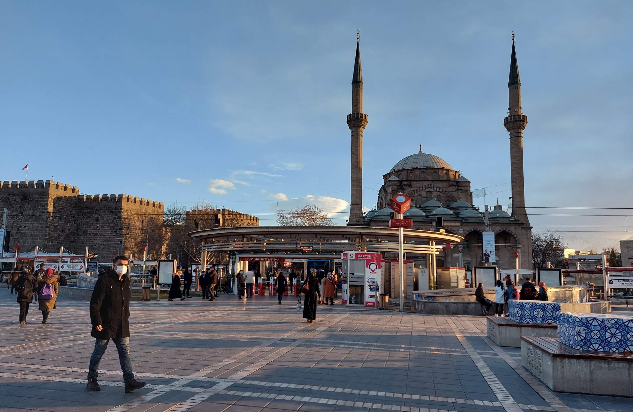 Slika 2 - Trg.jpg - Reportaža iz Turske: Nova turistička realnost, VIP iskustvo